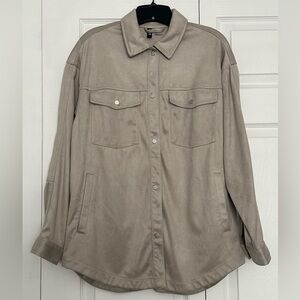 H&M Women’s Oversized Taupe Faux Suede Button Down Utility Shacket - Size S
